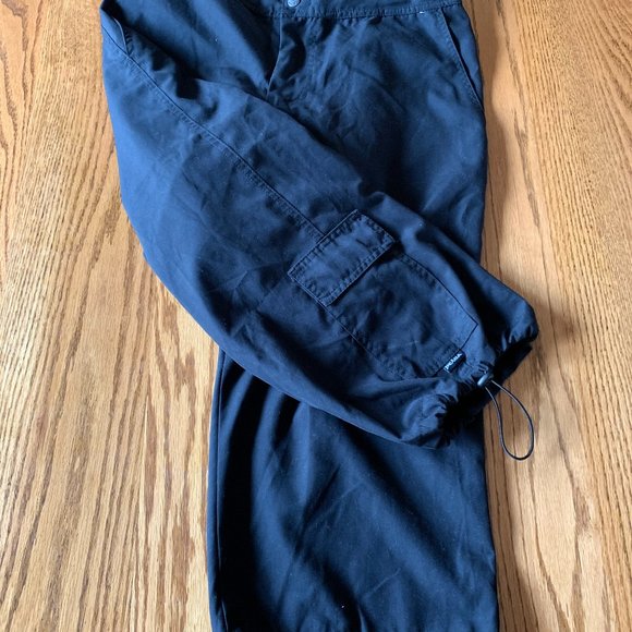 "Prana" black biking capris, EUC, Large - Picture 11 of 16